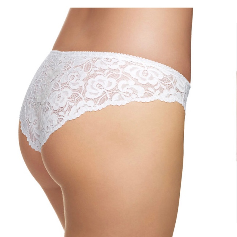 NWOT Maidenform Lace Tanga Panties